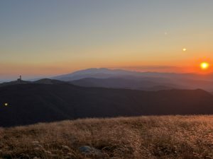 Японската Uniqlo вижда потенциал за растеж в Китай въпреки спада на печалбата и приходите · TechNode