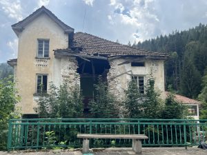 BYD се стреми да продаде 500 000 EV в чужбина тази година: доклад · TechNode