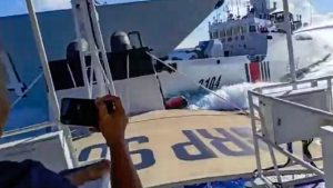 Училищата в Хонконг са призовани да намерят „изход“ от намаляващия брой ученици