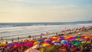 London flex market splits as managed offices hit 40% price premium, Rubberdesk reports