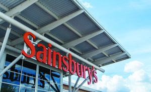 Китайска двойка превръща 100 000 снимки на Великата стена в музей