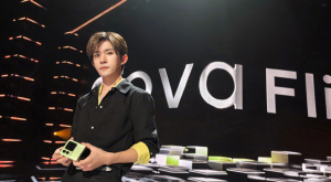 Huawei представя Nova Flip на събитие с партньорството на Bilibili