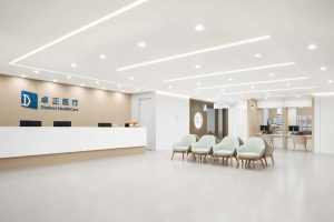 Distinct Healthcare стартира IPO в Хонконг, включва He Xiaopeng и свързаните с Tencent AI фирми като крайъгълни инвеститори