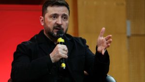 Зеленски ще посети Обединеното кралство, тъй като Стармър казва, че е „жизненоважно“ да продължи да подкрепя Украйна